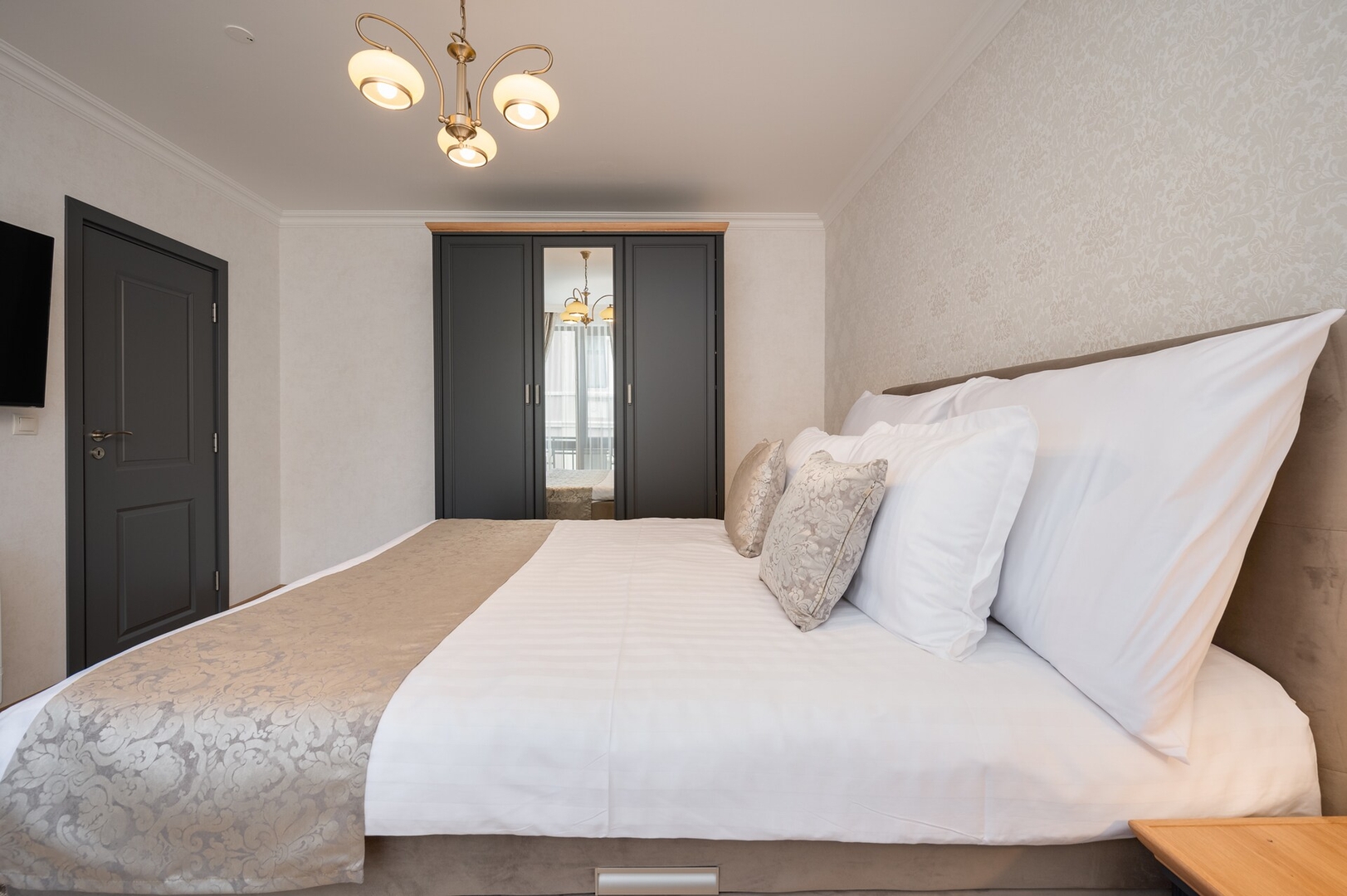 Prestige Central Apartments-Atelier 7 5 Click And Rent Bulgaria