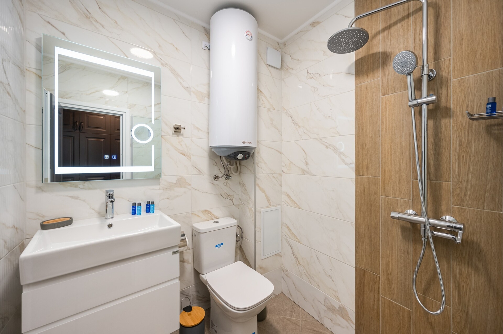 Prestige Central Apartment 4 13 Click And Rent Bulgaria