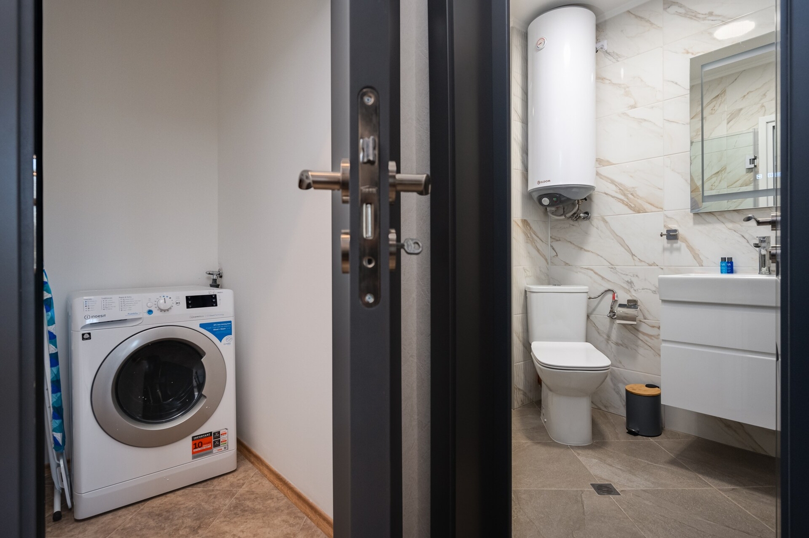 Prestige Central Apartments- Apartment 3 9 Click And Rent Bulgaria
