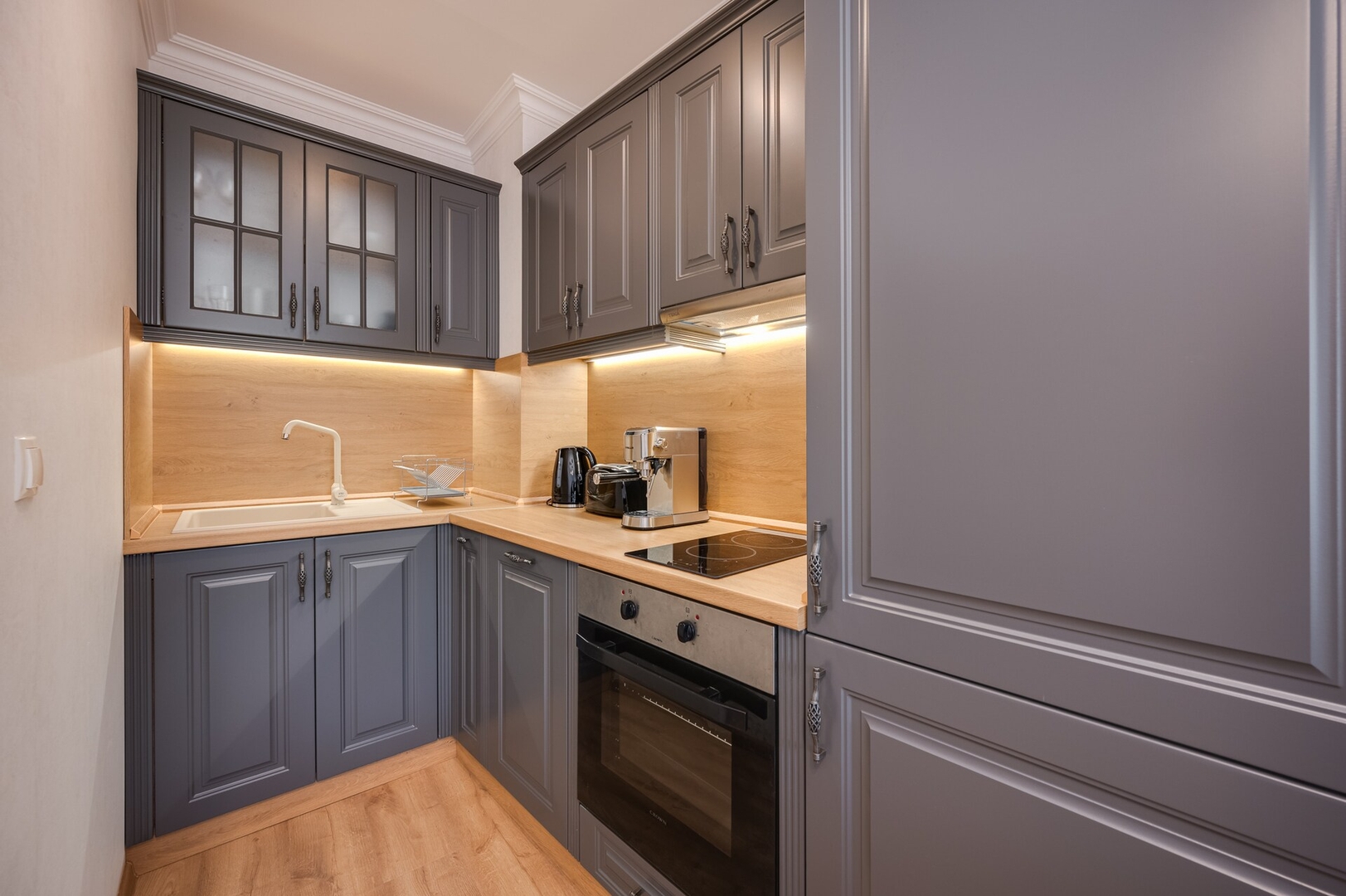 Prestige Central Apartment 4 7 Click And Rent Bulgaria