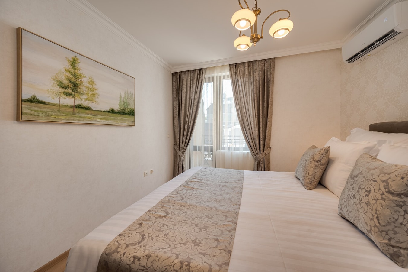 Prestige Central Apartment 7 17 Click And Rent Bulgaria