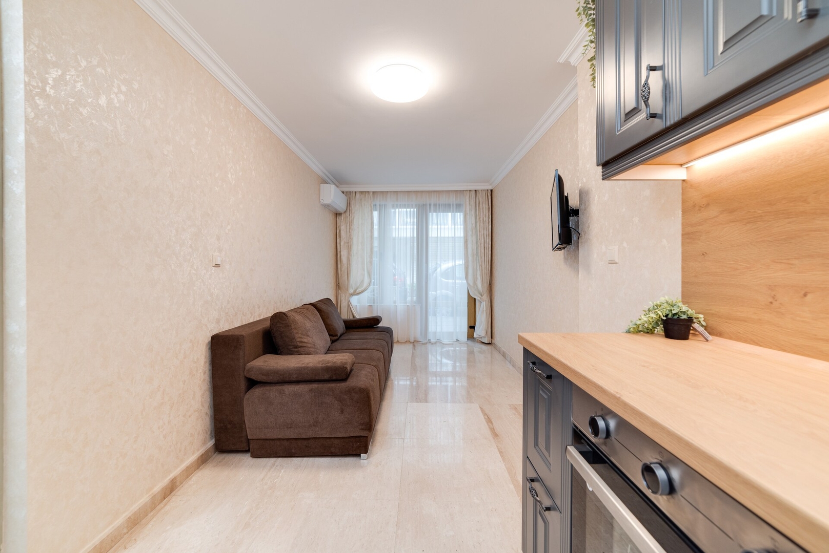 Deluxe Studio Apartment 5 Click And Rent Bulgaria