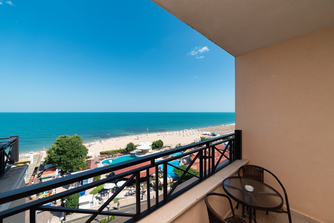 Admiral Amazing Sea Apartment Click And Rent Bulgaria