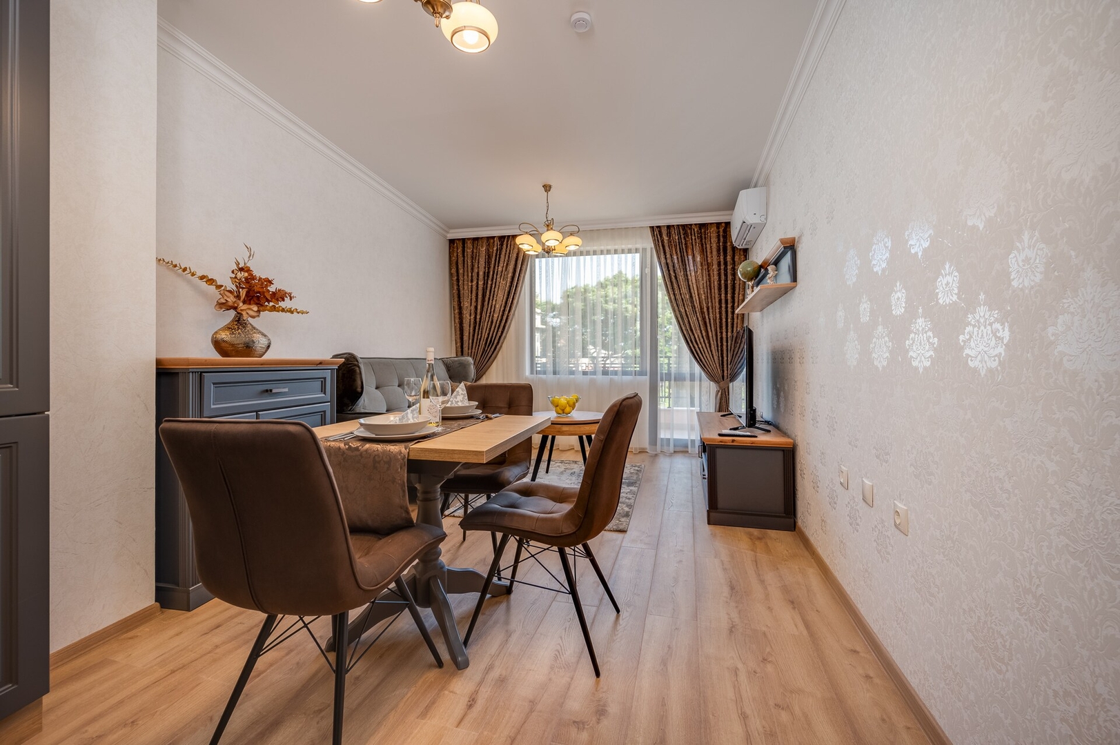 Prestige Central Apartment 4 5 Click And Rent Bulgaria