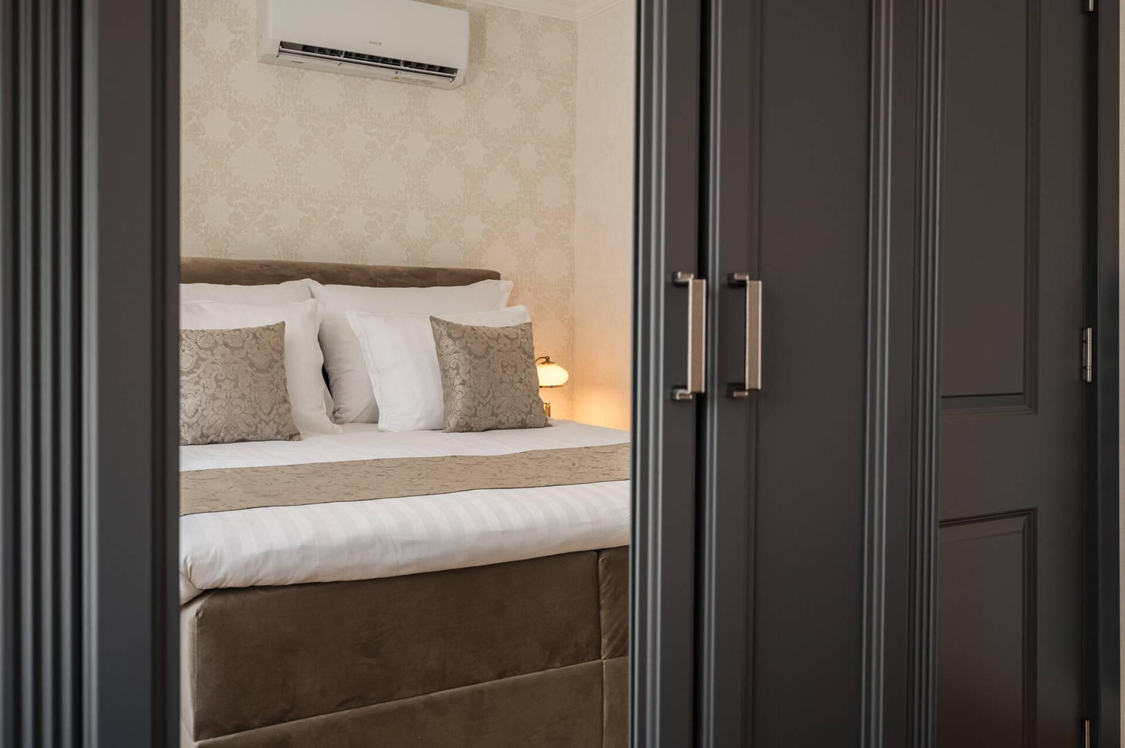 Prestige Central Atelier 9 22 Click And Rent Bulgaria