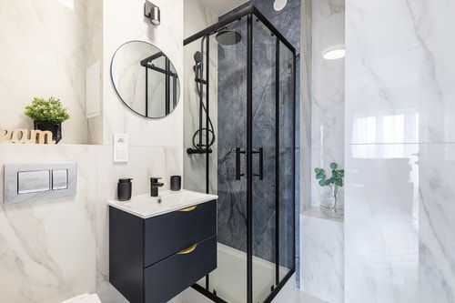 Modern Studio AC Batorego by VAYA STAYS