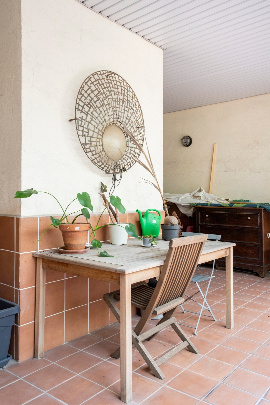 Space age in Madrid 23 Mi casa is your house