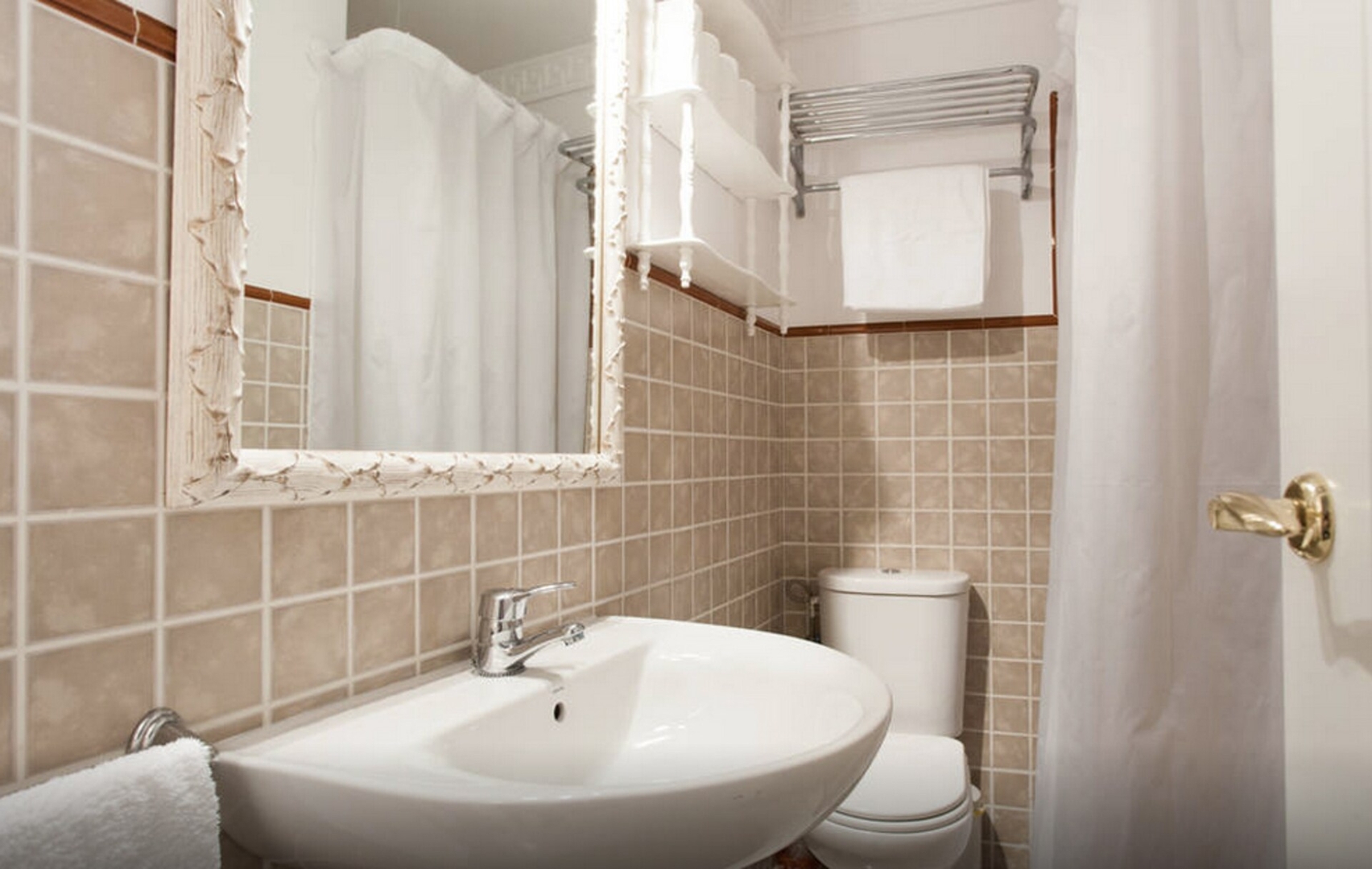 IN THE HEART OF THE CITY CENTER 11 Mi casa is your house
