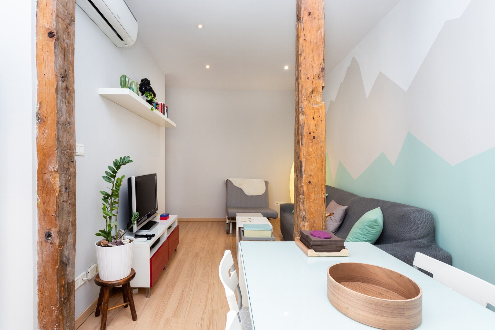 Charming apartment. Central / modern. Amparo 35 Mi casa is your house