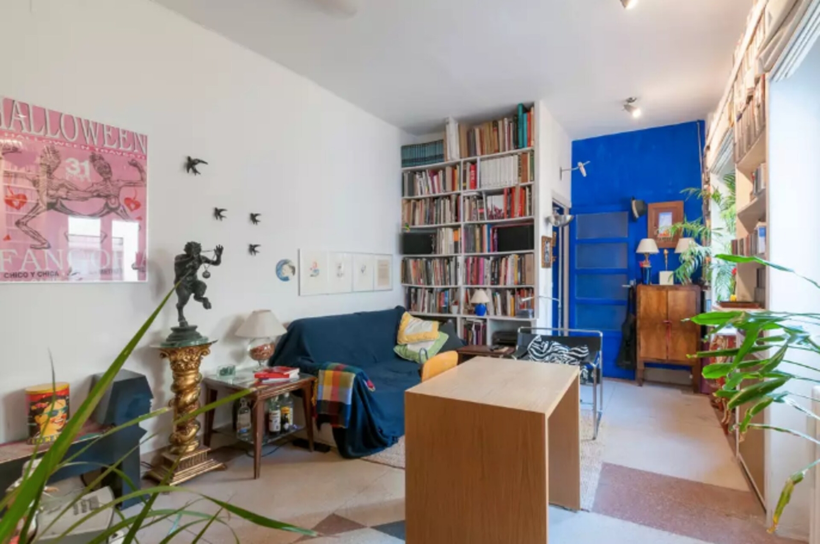 1 Mi casa is your house