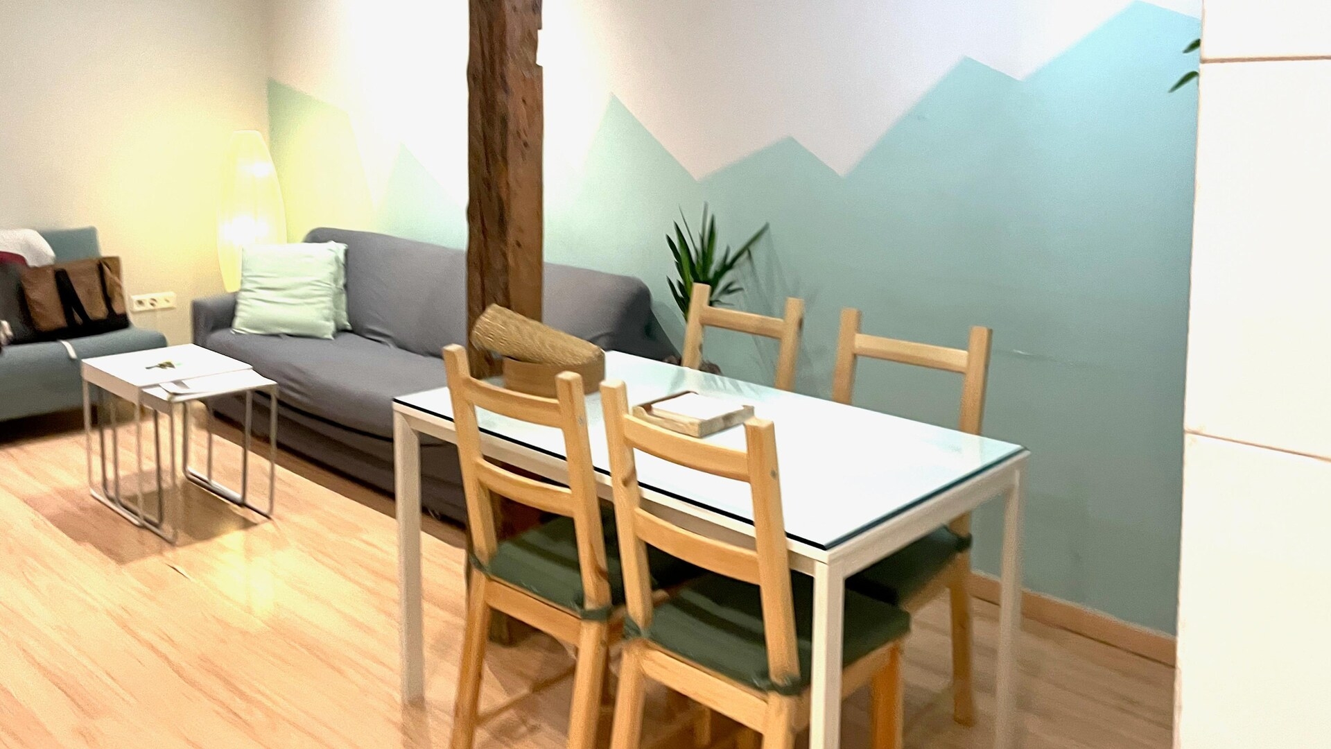 Charming apartment. Central / modern. Amparo 8 Mi casa is your house