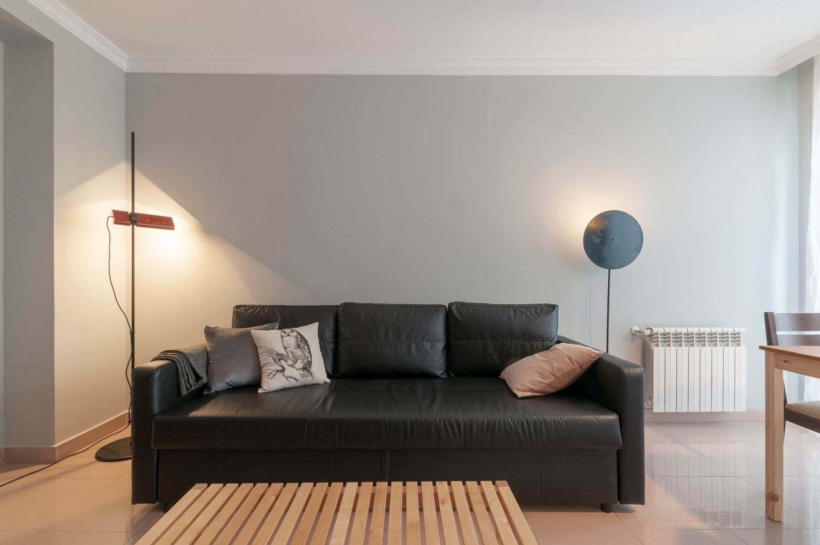 Space age in Madrid 5 Mi casa is your house