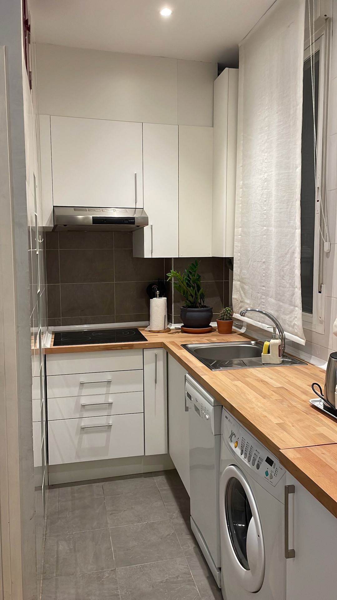 Charming apartment. Central / modern. Amparo 16 Mi casa is your house
