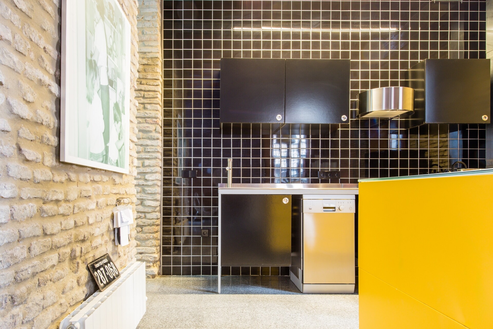 The Yellow Box: An Industrial Style Apartment 7 Mi casa is your house