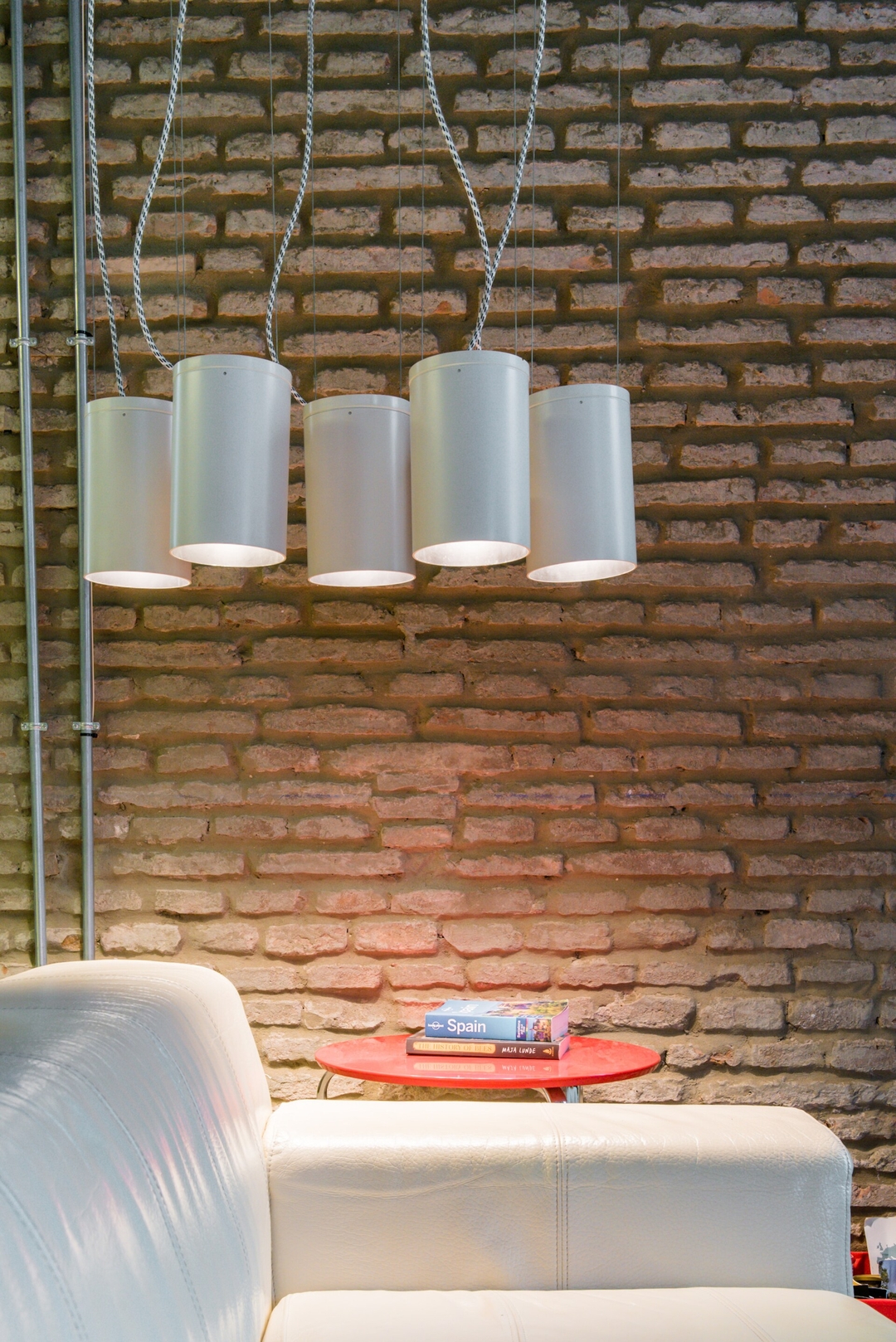 The Yellow Box: An Industrial Style Apartment 16 Mi casa is your house