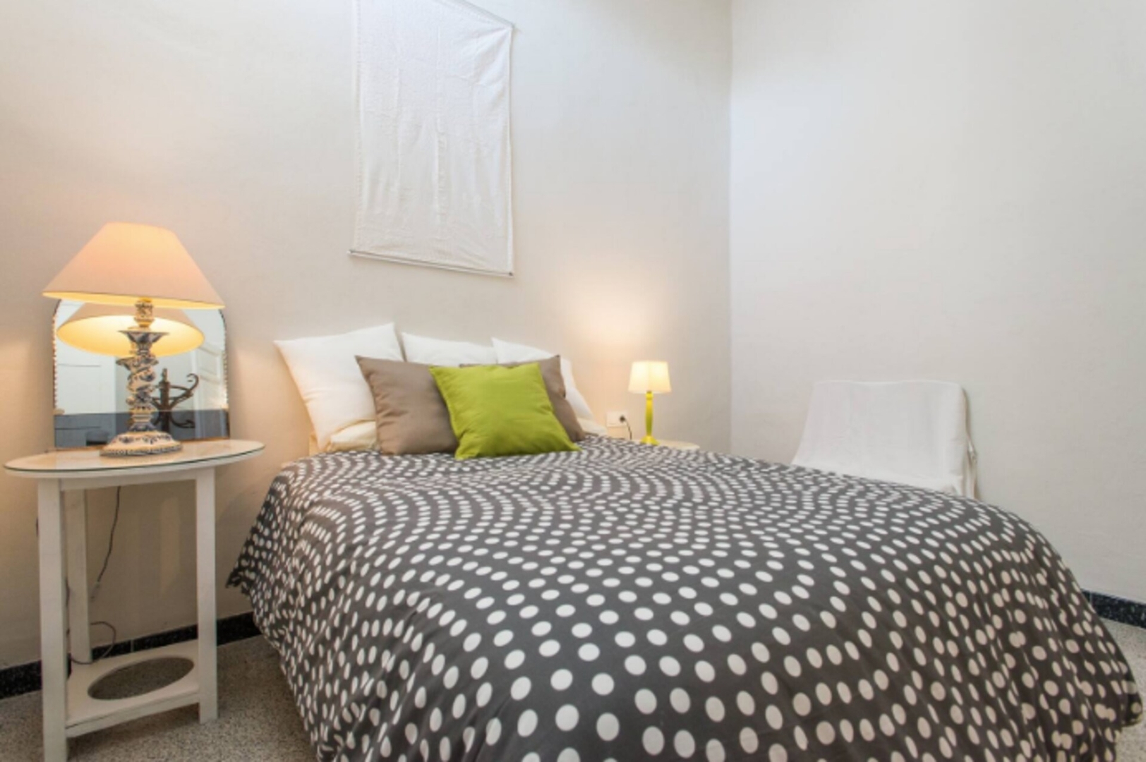 CASA PEPITA: vintage spirit in the old town 13 Mi casa is your house