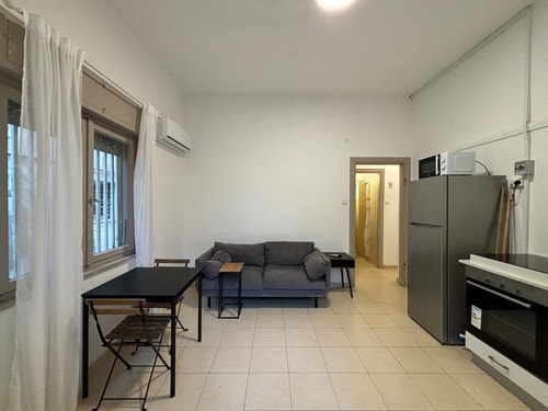 Geula Beach- 1Bedroom Seaside Apartment By Vacay