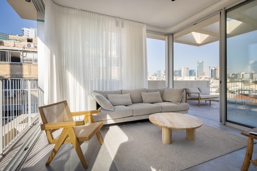 The Rooftop Penthouse at Levinsky - By Vacay