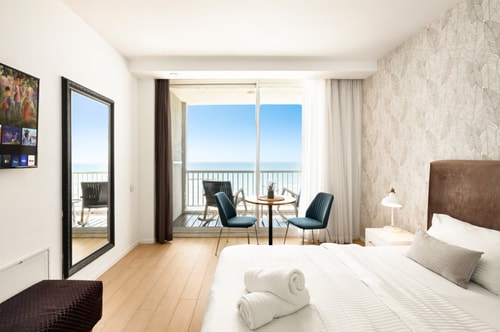 (Building Shelter)Sea Balcony Hotel Studio