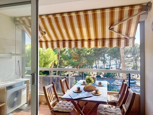 CapRaphéa T2 with seaview,balcony,parking,AC,WIFI. 5 CapitalChic Conciergerie