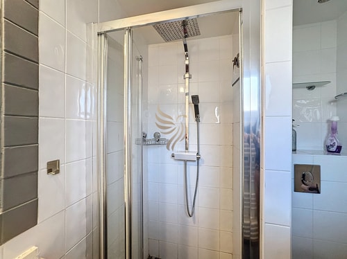 Charming 2-room, terrace, pool, parking, near sea 12 CapitalChic Conciergerie