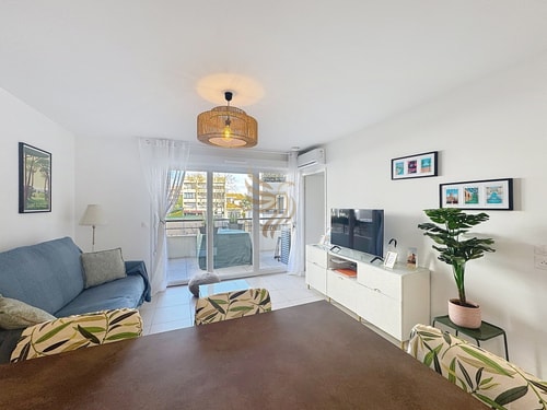 T2 Evasion Azur, 4p, sea view, terrace, parking 22 CapitalChic Conciergerie