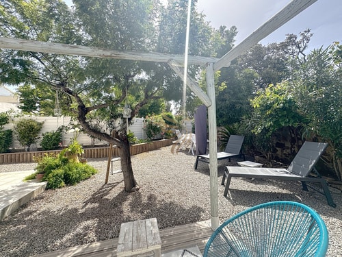 Villa for 6 people with WiFi, parking, and garden 32 CapitalChic Conciergerie