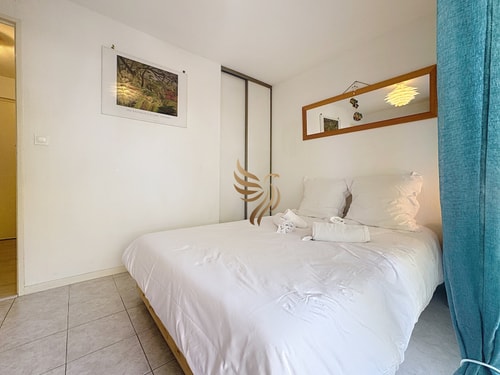 Édenia, AC,balcony swimming pool, Wi-Fi & parking 33 CapitalChic Conciergerie