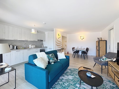 Serenity Getaway–4 people–WiFi–Terrace–Garage 1 CapitalChic Conciergerie