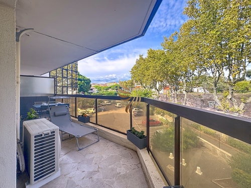 Édenia, AC,balcony swimming pool, Wi-Fi & parking 19 CapitalChic Conciergerie