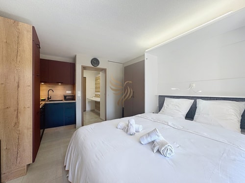 Studio Coco'B, 4p, A/C, Wi-Fi, beach 500m, parking 23 CapitalChic Conciergerie