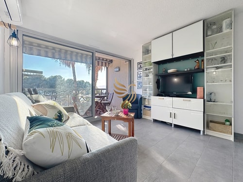 CapRaphéa T2 with seaview,balcony,parking,AC. 26 CapitalChic Conciergerie