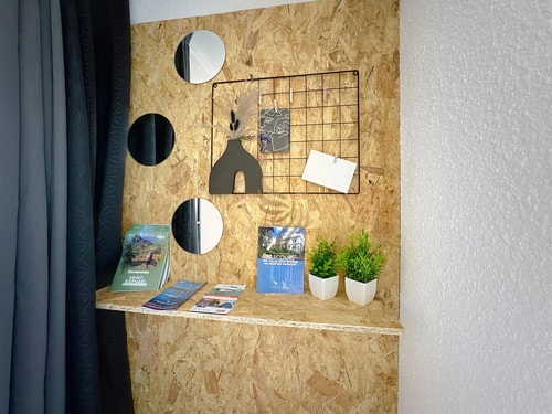 Charming 2-room apt, sleeps 4, garden, WiFi 32 CapitalChic Conciergerie
