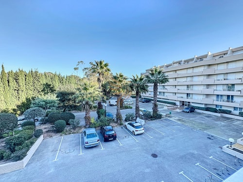 Apt 4 ppl, terrace, pool, A/C 43 CapitalChic Conciergerie