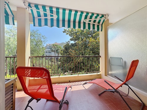 Mimosas Getaway • 2-room apartment + terrace, park 15 CapitalChic Conciergerie