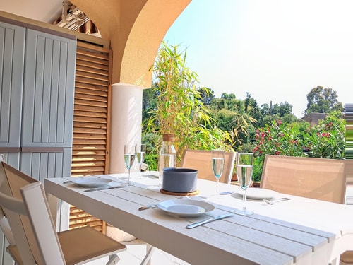 5-room studio - sea view- terrace - parking 17 CapitalChic Conciergerie
