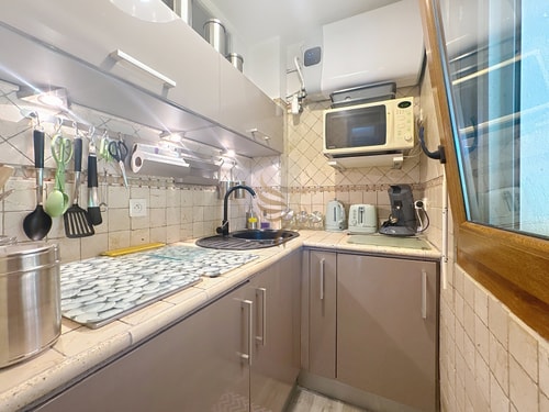 Studio 201–2 people Comfort, terrace-veranda-WiFi 3 CapitalChic Conciergerie
