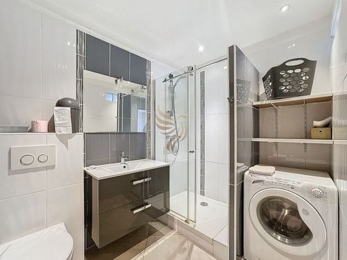 Apt 3BR – WiFi, sea view, parking, 3min to beach 3 CapitalChic Conciergerie