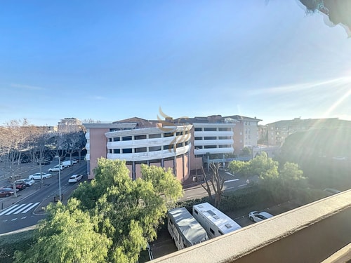 2-room, 4 guests, beach/port 5 min, Wi-Fi, parking 21 CapitalChic Conciergerie