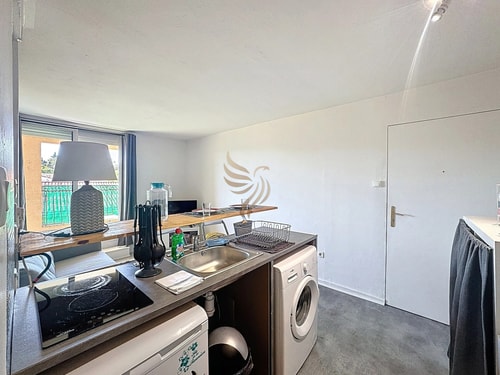 Cosy studio, A/C, terrace, near beach & center 12 CapitalChic Conciergerie