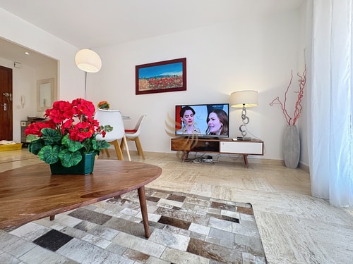 Mimosas Getaway • 2-room apartment + terrace, park 14 CapitalChic Conciergerie