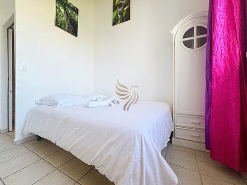 Blue Lagon–4 peopl–Piscine-Tennis 4 CapitalChic Conciergerie
