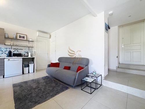 T3 private garden 2 steps from the center-Clim 25 CapitalChic Conciergerie