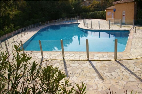 T2 Éclat Carmin, A/C, terrace, pool, tennis 0 CapitalChic Conciergerie