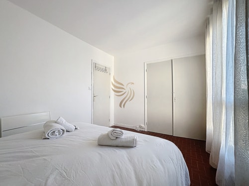 2-room, 4 guests, beach/port 5 min, Wi-Fi, parking 22 CapitalChic Conciergerie