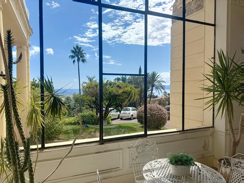 Chic Studio – Parking & Beaches 15min Walk 39 CapitalChic Conciergerie