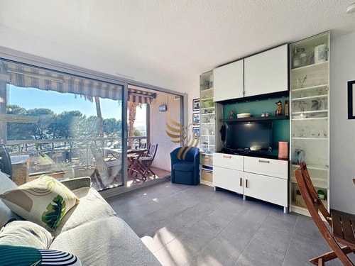 CapRaphéa T2 with seaview,balcony,parking,AC,WIFI. 7 CapitalChic Conciergerie