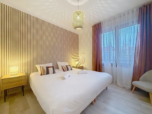 Apt3BR,AC,WiFi, sea view, parking, 3min to beach 3 CapitalChic Conciergerie