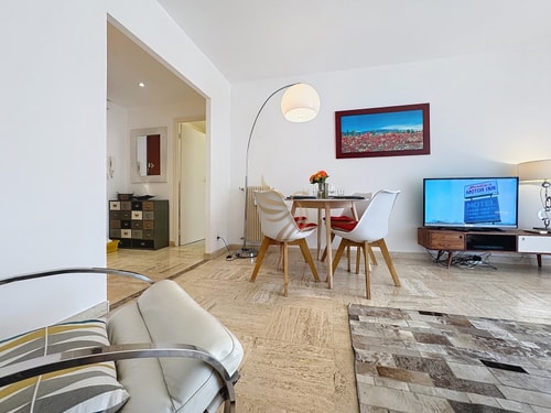 Mimosas Getaway • 2-room apartment + terrace, park 13 CapitalChic Conciergerie