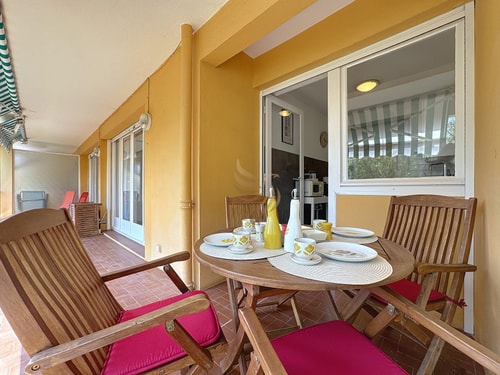 Mimosas Getaway • 2-room apartment + terrace, park 5 CapitalChic Conciergerie